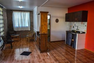 Casona en Balneario las Can̈as - Fray Bentos - 2