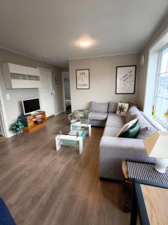 Moderne leilighet 15min fra flesland airport og 20 min fra bergen city - - 0