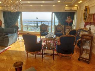 Nile View 3BR Apartment-El Maadi - Il Cairo - 6