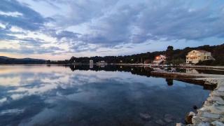 Apartments Grbac Veli Rat-Seaside - 9
