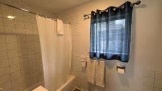 Oakwood Motel - Gravenhurst - 6