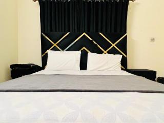 Shah Guest House ISLAMABAD - Islamabad - 3