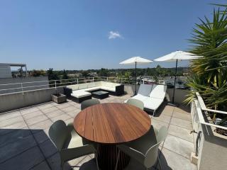 Elegant Appt T3, avec toit-terrasse et parking - La Celle-sous-Gouzon - 0