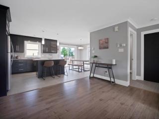 Comfortable 3BR Getaway - 2