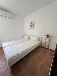 Villa in Benajarafe Alto with Sea Views and Private Pool - Benajarafe - 1