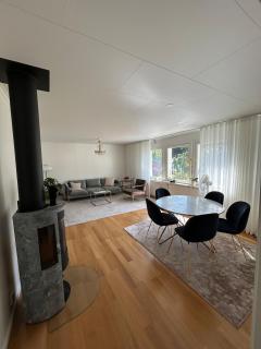 Modern villa near city & nature - Göteborg - 2