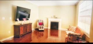 luxurious Private Master bedroom - Markham - 5