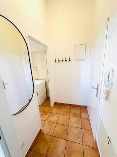 1 Min to Metro I Balcony I 20 Min to Inner City - Vienne - 5