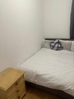 The Retreat On Retreat Road - Southend-on-Sea - 2