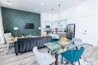 Cozy and Chic 3BR Retreat in Downtown Houston - Houston - 9