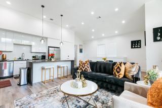 Cozy and Chic 3BR Retreat in Downtown Houston - Houston - 8