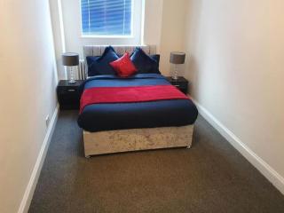 Southampton Apartment Ocean Village F Parking - Southampton - 9