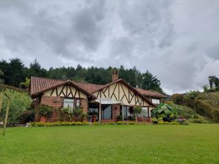 Casa de Campo, La Suiza in La Ceja, Antioquia - 4