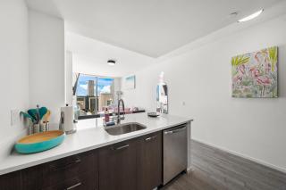 Downtown Miami Luxury Condo 2BD 2BTH City Views! - 1