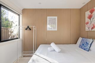 Convenient 2BR Nest in Liverpool - Stay with Ease - Liverpool - 3