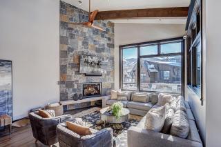Wintours Leap Townhome Townhouse - 9
