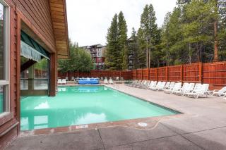 Four O'Clock Lodge - 7