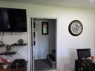 Charming 3 bedroom 2 bath home in Bloomfield with wishing well - Bloomfield - 5