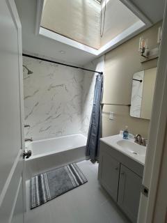 Fully Renovated 2 bedroom apt Jefferson Einstein - Philadelphia - 7