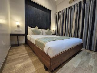 R D Hotels HSR - Bangalore - 9