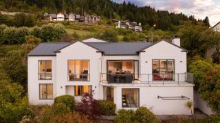 The Queenstown Bothy - 9