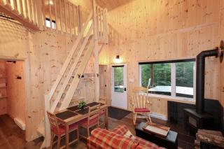 Le Geai Bleu - Waterfront Chalet with Spa - Valcartier Station - 1