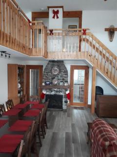 Le Grand Heron - Waterfront Cabin with Spa - Valcartier Station - 3