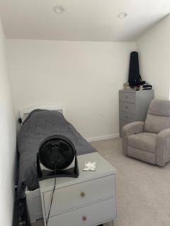A Room in Shared House - Spanaway - 8