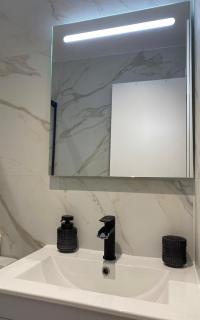 Habitación Grande en Apartamento - Sant Boi del Llobregat - 3