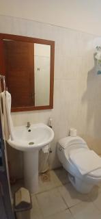 Disthi Guesthouse and Snorkeling - Banyuwedang - 4