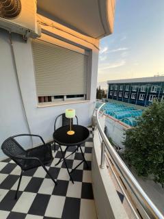 Seaside town Vlore - 6