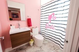 Pink Paradise Barbiethemed Bliss - 4