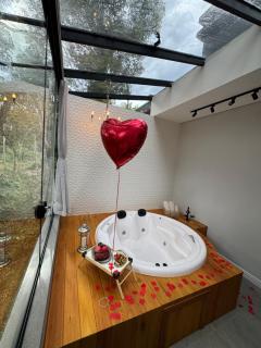 Loft Exclusivo com Hidromassagem e Lareira - Gramado - 9