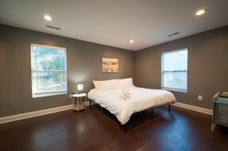 Comfy 3 Bed Housebackyardwifispacy - Charlotte - 8