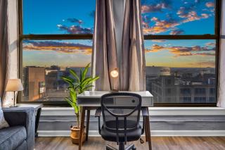 Downtown Cleveland Loft Near CSU, Playhouse, Arena - 7