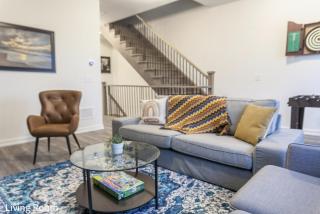 4 Bed 35 Bath-new-wifiwdpatio-privatespacy - 0