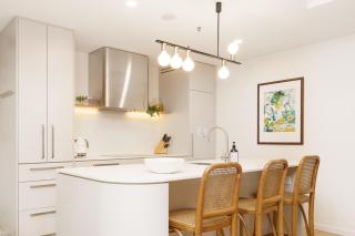 Luxury Griffith Retreat steps from Iconic Manuka - Hosted by Canstay - - 5