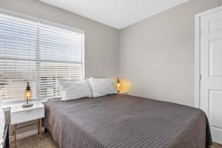 2BR Spacious Getaway Near Dwntown, Pool, UT Austin - Austin - 7
