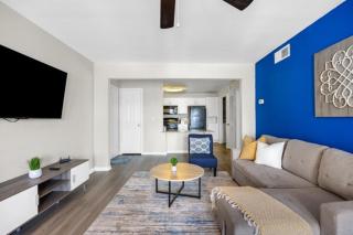 2BR Spacious Getaway Near Dwntown, Pool, UT Austin - Austin - 2