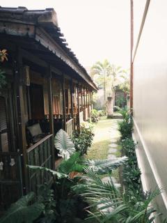 Swan Wooden House Canggu - 7