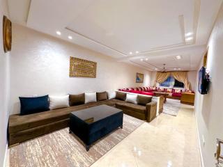 Luxury Of Mesnana - SKY 4 & 5 - Stay with low budget - Tánger - 5
