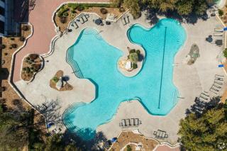 3BR Luxe Oasis near Downtown, Pool, Gym, Bball Crt - Austin - 3