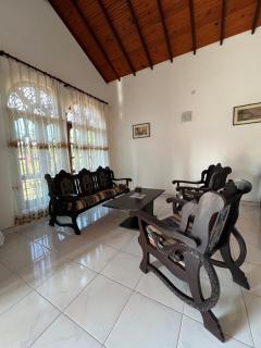 Cozy family home villa near stunning beach - Nayinamadama East - 8