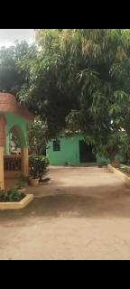 Afonta's Greenhouse Retreat - - 2