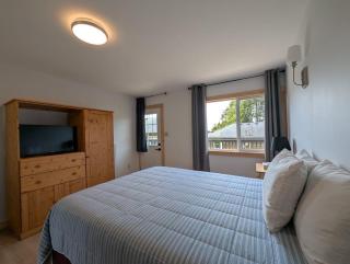 Little Beach Resort - Ucluelet - 5