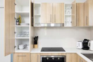 Smart Suites Self Check-in Apartments - Freney Park - 3