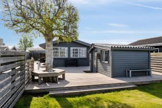 Lovely Cottage Near Beautiful Bathing Beach - Otterup - 0