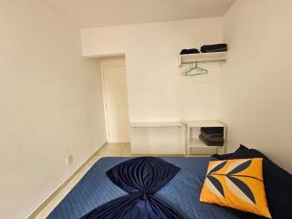 017 Aviação Beira Mar - 1 quarto - 10 metros da praia - WI FI 500mbps - ESTACIONAMENTO Gratuito - 1