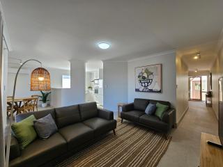 Pelican Shore Villa 12 - Kalbarri WA - 7