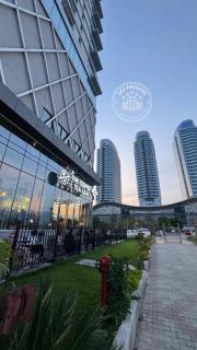 Sky Heights Residency-Premium Stays Facing Centaurus Mall - Islamabad - 9